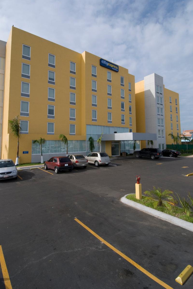 City Express Coatzacoalcos Dış mekan fotoğraf
